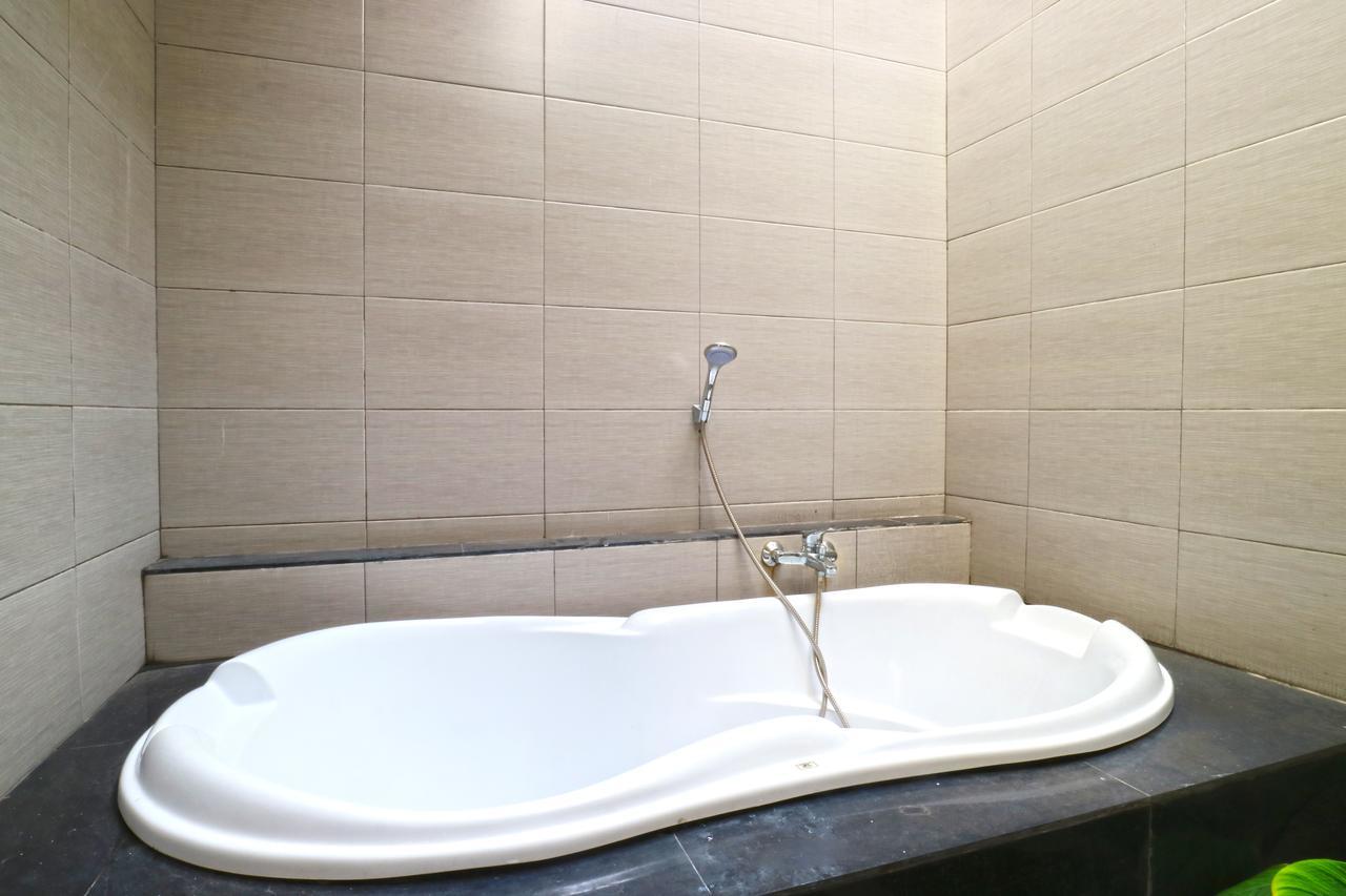Raj Sindhu Sanur Apartment Денпасар Екстериор снимка